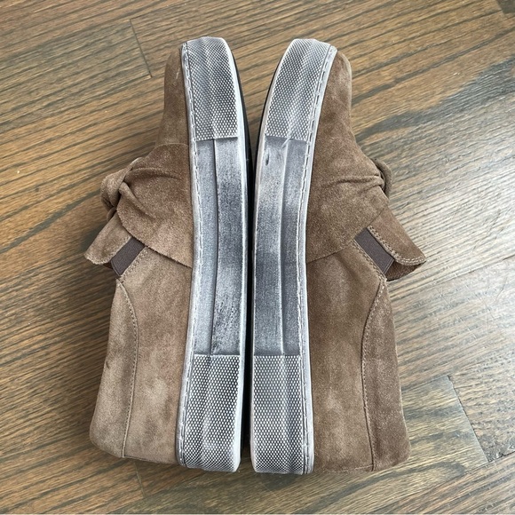 Tejus Collection Suede Bow Shoes - Picture 6 of 10